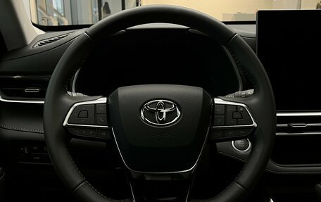 Toyota Highlander, 2025 год, 6 499 000 рублей, 27 фотография