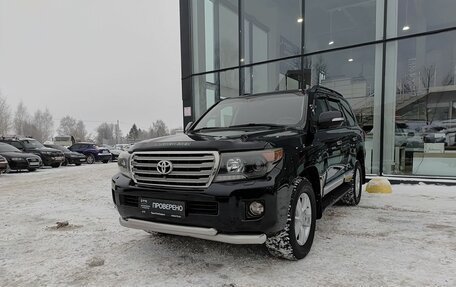 Toyota Land Cruiser 200, 2012 год, 3 200 000 рублей, 1 фотография