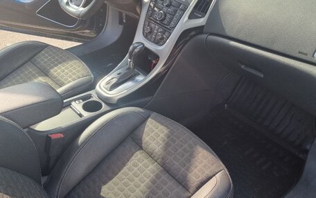 Opel Astra J, 2012 год, 1 050 000 рублей, 9 фотография