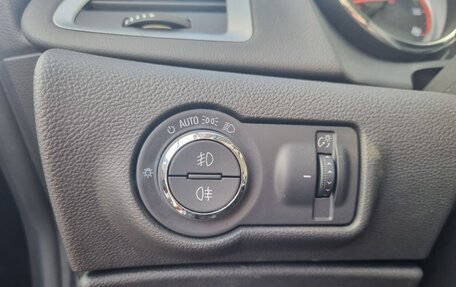 Opel Astra J, 2012 год, 1 050 000 рублей, 14 фотография