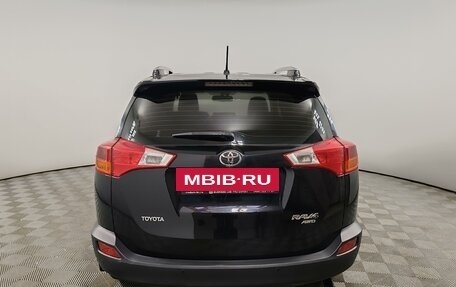 Toyota RAV4, 2014 год, 1 990 000 рублей, 6 фотография