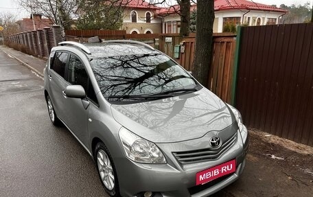 Toyota Verso I, 2010 год, 1 185 000 рублей, 12 фотография