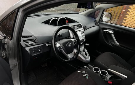 Toyota Verso I, 2010 год, 1 185 000 рублей, 19 фотография