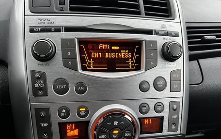 Toyota Verso I, 2010 год, 1 185 000 рублей, 25 фотография