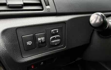 Toyota Verso I, 2010 год, 1 185 000 рублей, 23 фотография