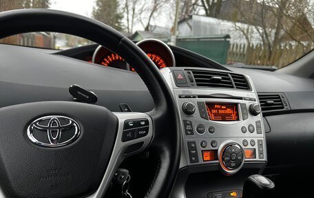 Toyota Verso I, 2010 год, 1 185 000 рублей, 27 фотография