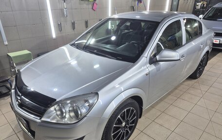 Opel Astra H, 2011 год, 800 000 рублей, 4 фотография