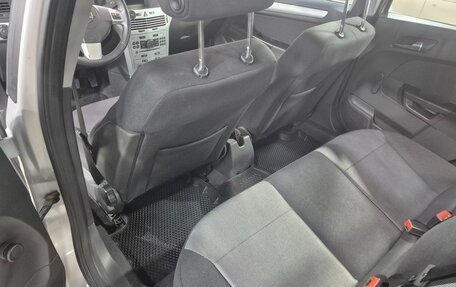 Opel Astra H, 2011 год, 800 000 рублей, 8 фотография