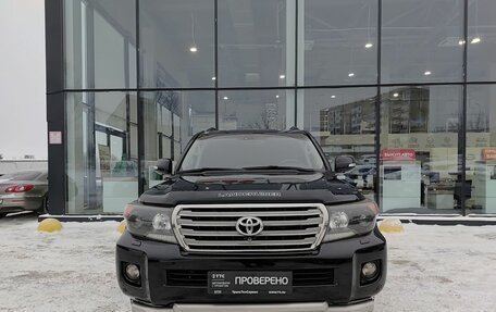 Toyota Land Cruiser 200, 2012 год, 3 200 000 рублей, 2 фотография