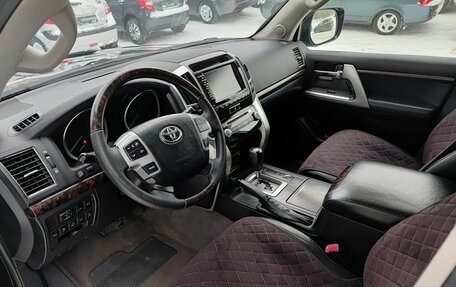 Toyota Land Cruiser 200, 2012 год, 3 200 000 рублей, 20 фотография