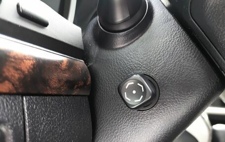 Toyota Land Cruiser 200, 2012 год, 3 200 000 рублей, 27 фотография