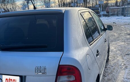 Skoda Fabia I, 2002 год, 275 000 рублей, 3 фотография