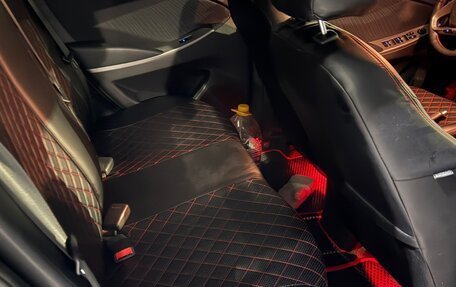 Hyundai Solaris II рестайлинг, 2014 год, 820 000 рублей, 5 фотография