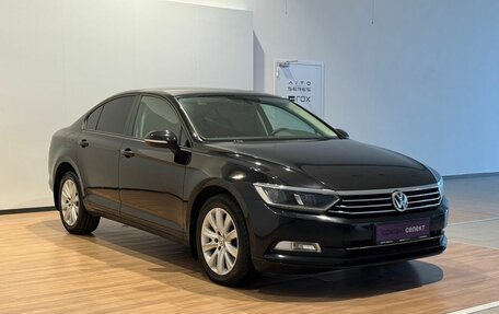 Volkswagen Passat B8 рестайлинг, 2016 год, 1 550 000 рублей, 4 фотография