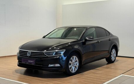 Volkswagen Passat B8 рестайлинг, 2016 год, 1 550 000 рублей, 2 фотография