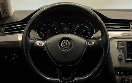 Volkswagen Passat B8 рестайлинг, 2016 год, 1 550 000 рублей, 11 фотография