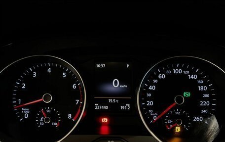 Volkswagen Passat B8 рестайлинг, 2016 год, 1 550 000 рублей, 16 фотография