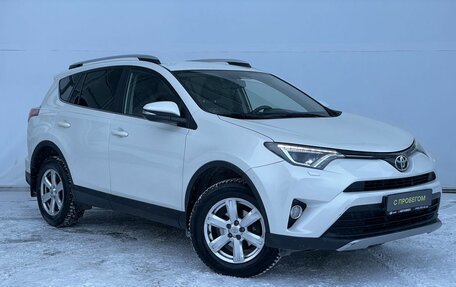Toyota RAV4, 2018 год, 2 350 000 рублей, 3 фотография