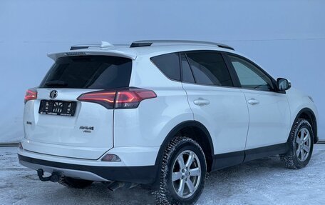 Toyota RAV4, 2018 год, 2 350 000 рублей, 6 фотография