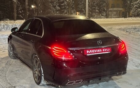 Mercedes-Benz C-Класс, 2015 год, 2 490 000 рублей, 3 фотография