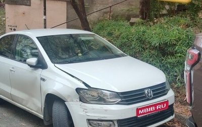 Volkswagen Polo VI (EU Market), 2018 год, 800 000 рублей, 1 фотография