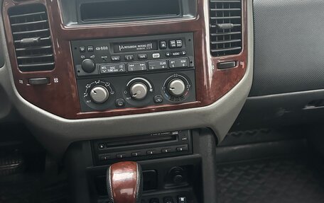 Mitsubishi Pajero III рестайлинг, 2006 год, 1 100 000 рублей, 5 фотография