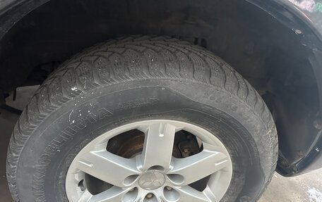 Mitsubishi Pajero III рестайлинг, 2006 год, 1 100 000 рублей, 7 фотография