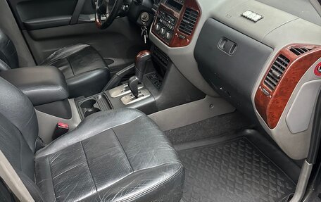 Mitsubishi Pajero III рестайлинг, 2006 год, 1 100 000 рублей, 9 фотография