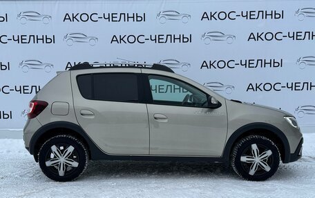 Renault Sandero II рестайлинг, 2020 год, 1 295 000 рублей, 7 фотография