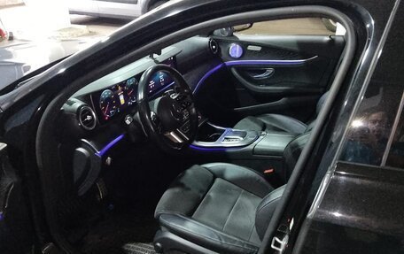 Mercedes-Benz E-Класс, 2021 год, 4 996 053 рублей, 4 фотография