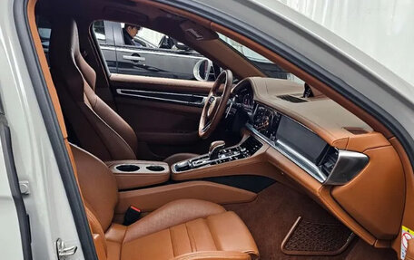 Porsche Panamera II рестайлинг, 2023 год, 11 000 000 рублей, 9 фотография