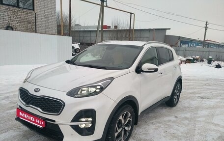 KIA Sportage IV рестайлинг, 2018 год, 2 630 000 рублей, 2 фотография