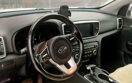 KIA Sportage IV рестайлинг, 2018 год, 2 630 000 рублей, 12 фотография