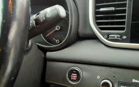 KIA Sportage IV рестайлинг, 2018 год, 2 630 000 рублей, 14 фотография