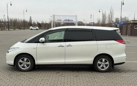 Toyota Previa III, 2006 год, 1 490 000 рублей, 2 фотография