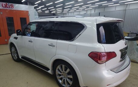 Infiniti QX56, 2011 год, 2 970 000 рублей, 3 фотография