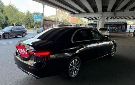 Mercedes-Benz E-Класс, 2021 год, 3 100 000 рублей, 6 фотография