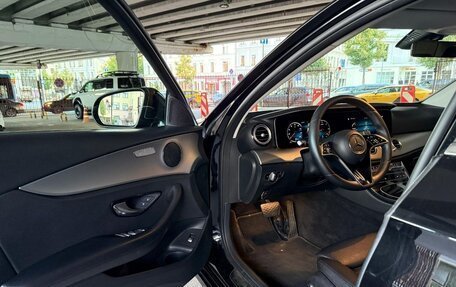 Mercedes-Benz E-Класс, 2021 год, 3 100 000 рублей, 11 фотография