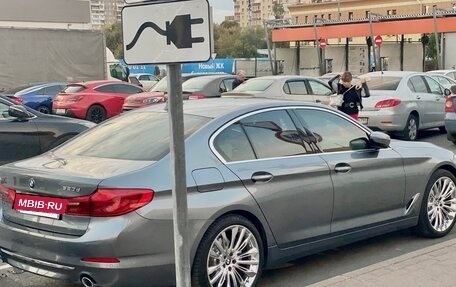 BMW 5 серия, 2018 год, 4 400 000 рублей, 3 фотография