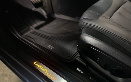 BMW 5 серия, 2018 год, 4 400 000 рублей, 21 фотография