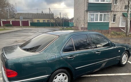 Mercedes-Benz E-Класс, 1997 год, 360 000 рублей, 8 фотография