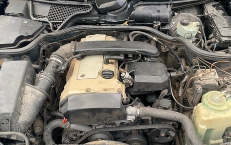 Mercedes-Benz E-Класс, 1997 год, 360 000 рублей, 12 фотография