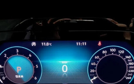 Volkswagen Golf VIII, 2023 год, 2 600 000 рублей, 11 фотография