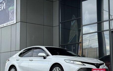 Toyota Camry, 2020 год, 31 фотография