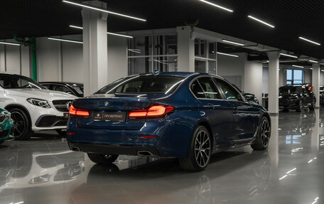 BMW 5 серия, 2020 год, 4 280 000 рублей, 4 фотография