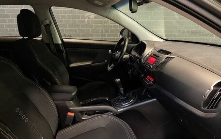 KIA Sportage III, 2011 год, 1 390 000 рублей, 11 фотография