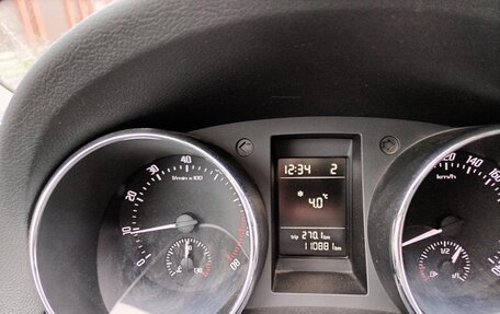 Skoda Yeti I рестайлинг, 2011 год, 1 050 000 рублей, 3 фотография