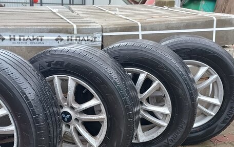 Mitsubishi Outlander III рестайлинг 3, 2009 год, 970 000 рублей, 5 фотография