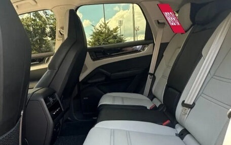 Porsche Cayenne III, 2025 год, 14 500 000 рублей, 10 фотография