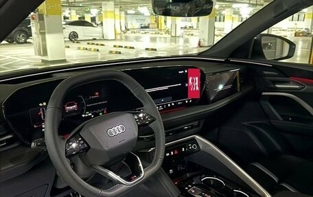 Audi Q5, 2025 год, 17 фотография